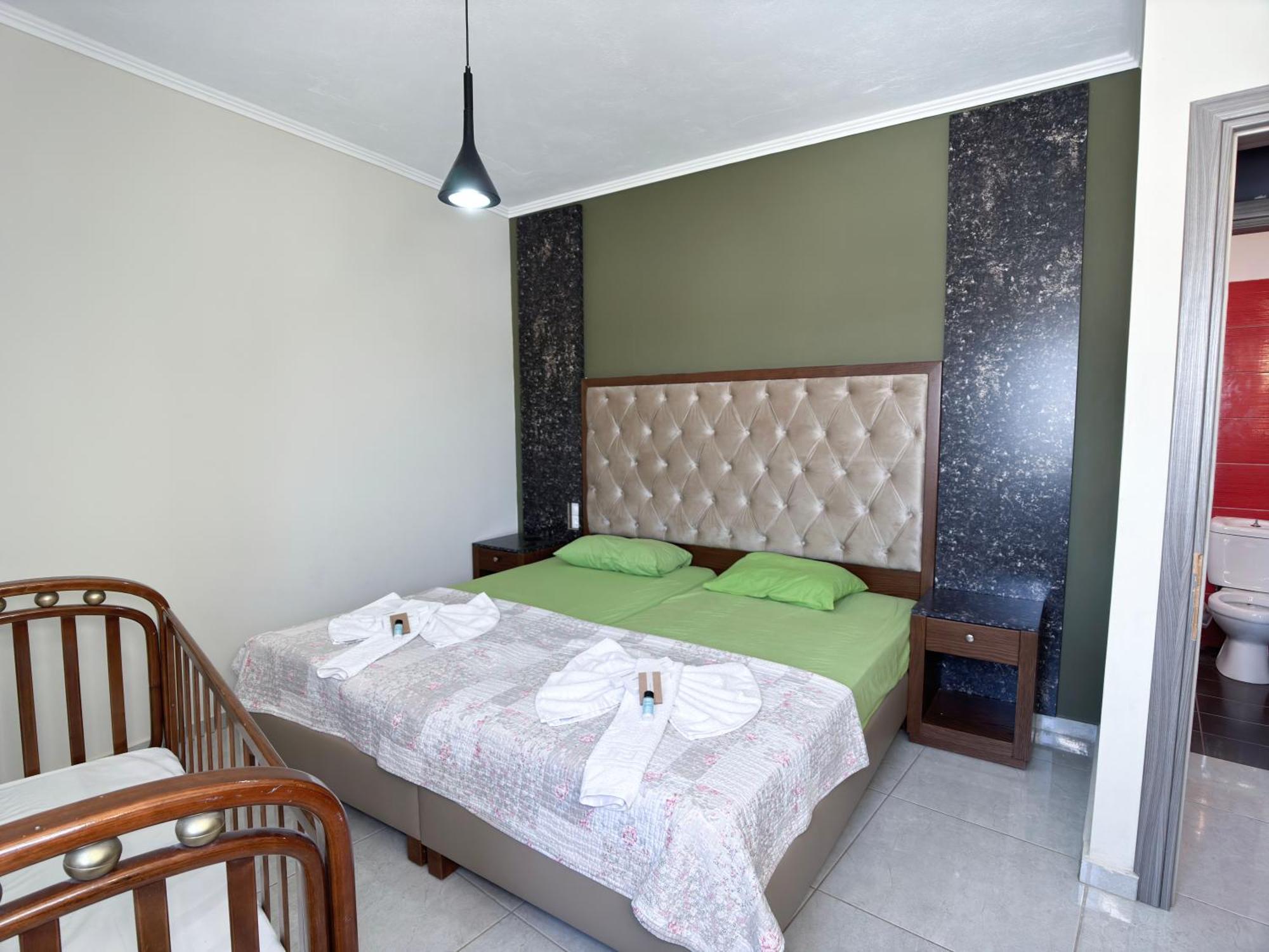 Elafonisi Paradise With Parking, Wifi, - Walking Distance To The Beach Buitenkant foto